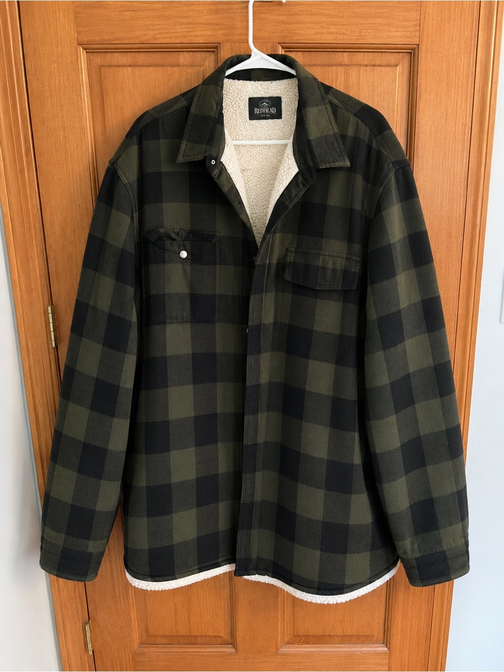 RedHead Olive Green & Black Plaid Sherpa-Lined Shirt Jacket